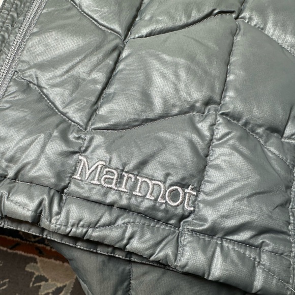 Marmot 800 Fill Quilted Puffer Coat - Picture 5 of 10